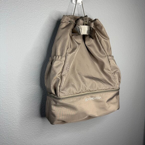 Beyond Yoga Convertible Gym Bag main image 6